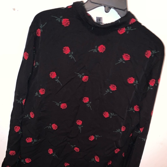 Rose button down - Picture 2 of 3